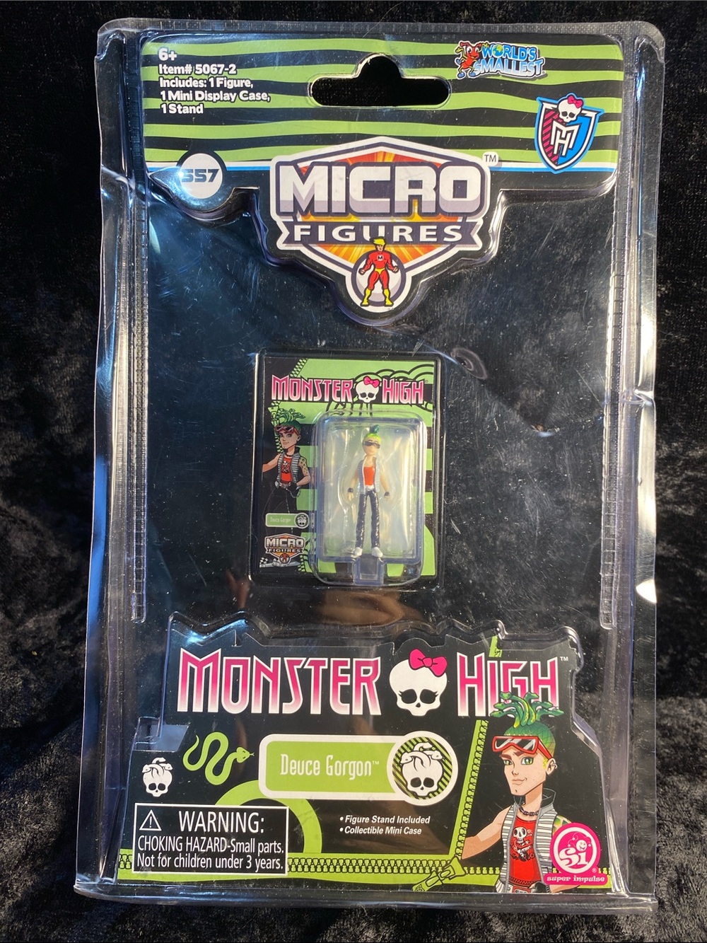 monster high Deuce Gorgon Micro Figure - Green, Black, Pink